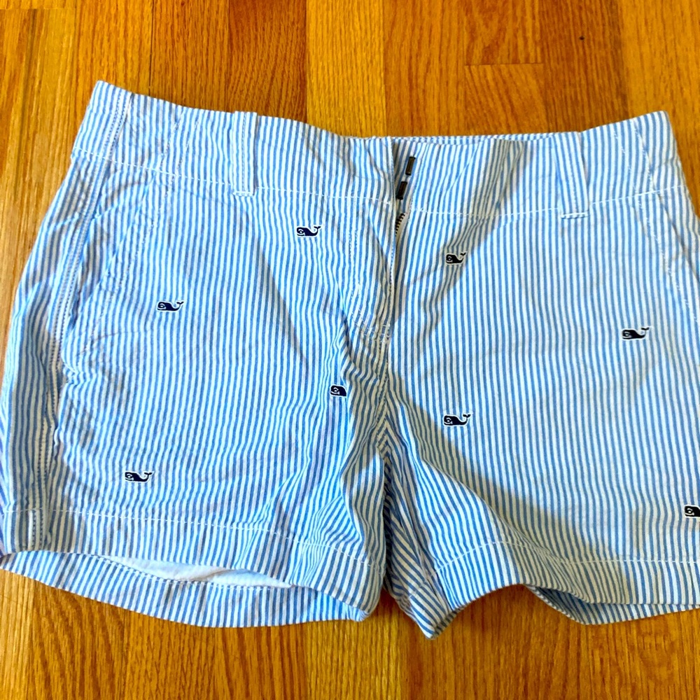 Vineyard vines shorts